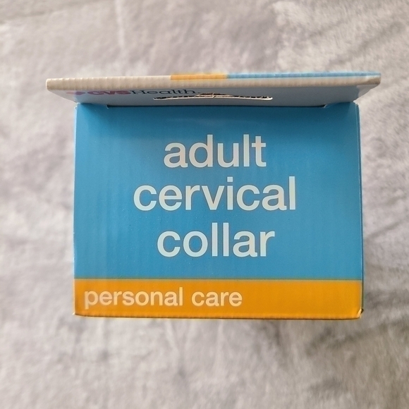Comfortable Adult Foam Cervical Neck Collar NWT - Picture 3 of 4